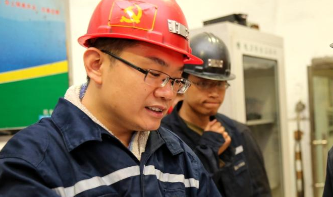中國夢·大國工匠篇 | 王斌俊：高陽煤礦的“機電神醫”
