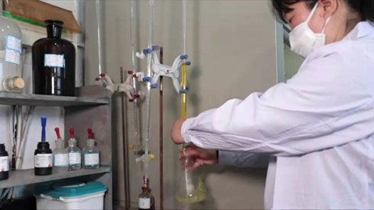 【一線：360行】出神入化的化驗員