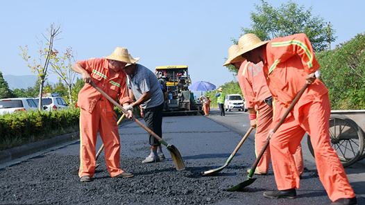 【一線：360行】公路養護人·醫百病的“公路醫生”