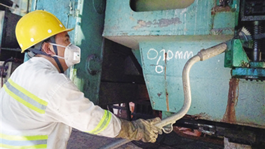 【一線：360行】連鑄工·直面鍋爐“烤”驗