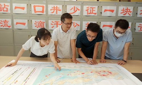 【“五小”創新有我在】攻關老井側鉆技術復活低產井