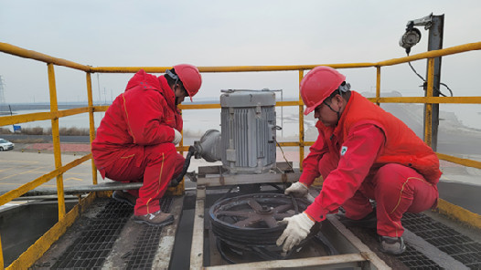 【“五小”創新有我在】爭分奪秒換皮帶