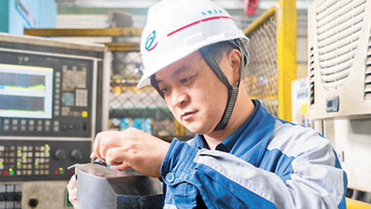 【2022勞動者之歌】沈飛：為了祖國的飛馳