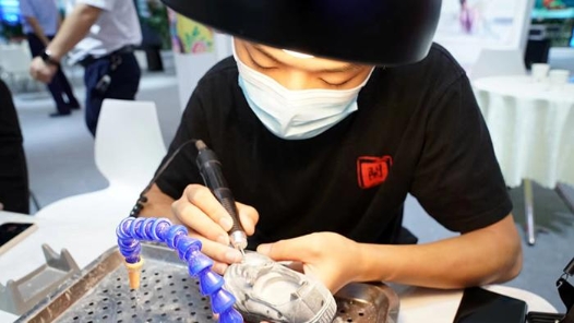 數(shù)據(jù)：截至2021年底全國技能勞動者超過2億人