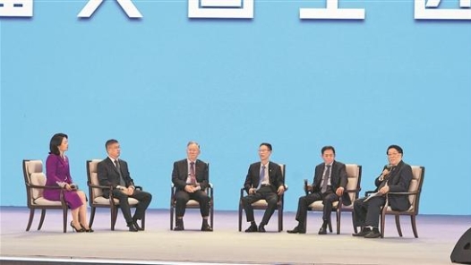 成為“大國工匠”——來自首屆大國工匠論壇的報道