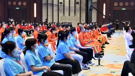 礪匠人之心、行匠人之事！廣大干部職工和勞模工匠熱議首屆大國工匠論壇