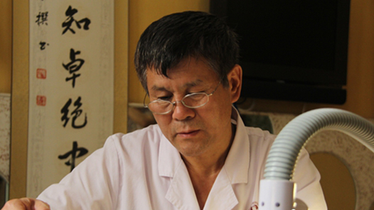 中國夢·大國工匠篇 | “修腳專家”王建生：四十年，他仍在路上