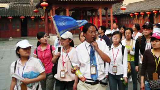 中國夢·大國工匠篇 | 國旅“好聲音”李濱：微笑改變世界 快樂從“心”出發