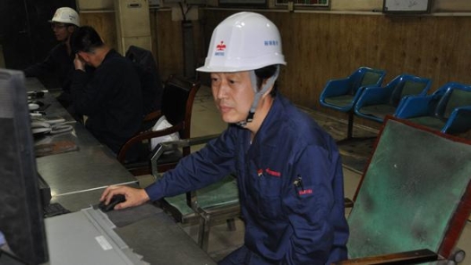 中國夢·大國工匠篇 | 林學斌：鞍鋼點檢“大師”