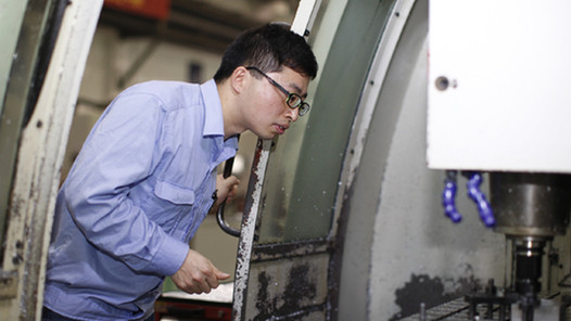 中國夢·大國工匠篇 | 陳閏祥：80后數控圖紙“解構師”的匠心