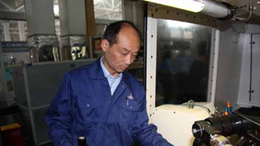 中國夢·大國工匠篇 | 陳衛林：智能制造應是匠人和機器的完美結合