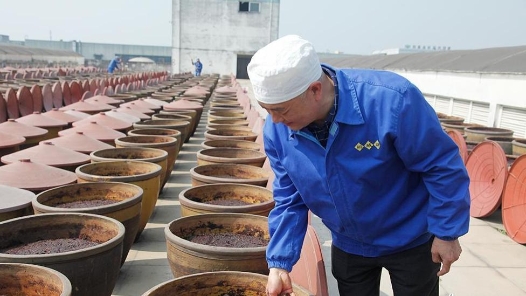 中國夢·大國工匠篇｜張安秋：傳承古法技藝 堅守匠人匠心