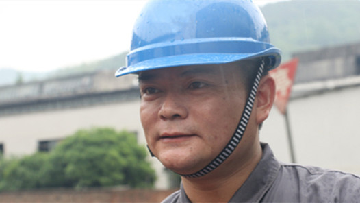 中國夢·大國工匠篇 | 江小山：精度達到頭發直徑一半的焊接大師