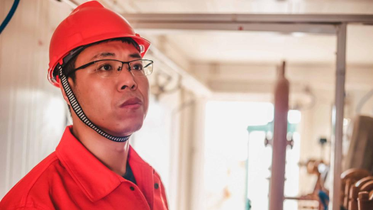 中國(guó)夢(mèng)·大國(guó)工匠篇 | 方志剛：每一滴原油都是科技的結(jié)晶