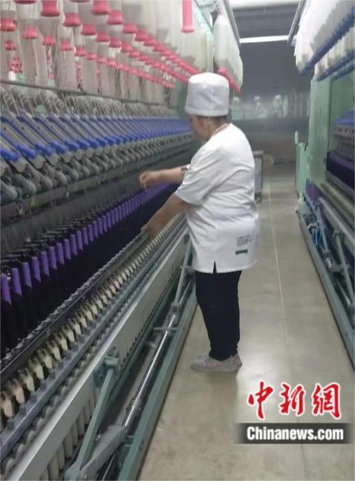 (布威海麗且在工作 亞森·阿布都麥吉提供圖)