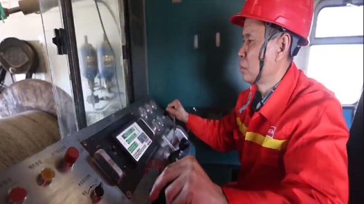 最美職工譚文波：行走在創新路上的“土專家”