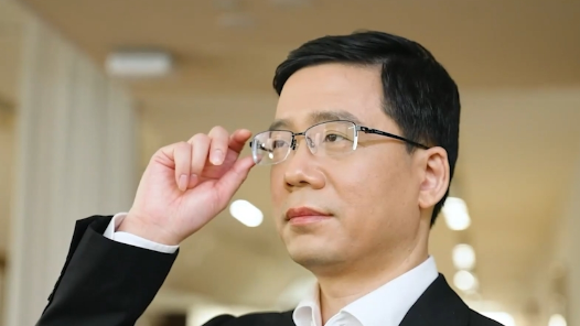 身邊榜樣 | 走在5G時代前列的南粵工匠——黃云飛