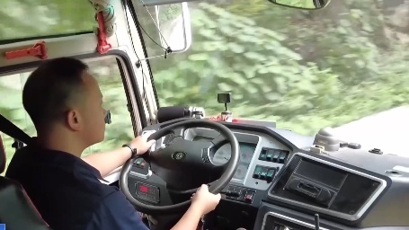 勞動者之歌丨為鄉親免費帶貨十余年 “鄧蘭舟”們好樣的