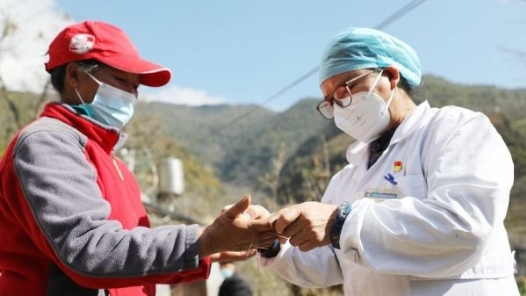 筑夢現代化 共繪新圖景·勞動者之歌 | 白族婦女張智娟的“三重”身份