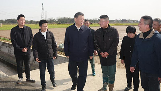 追光的你｜勞動創(chuàng)造幸福未來