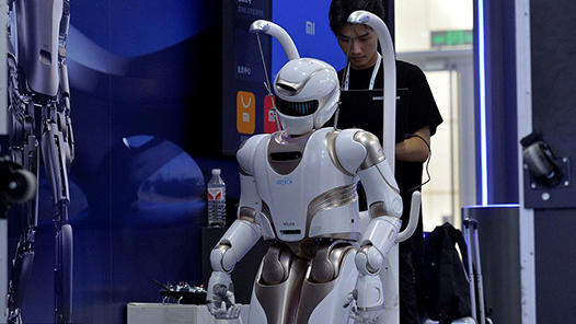 新質生產力在車間｜在這里，機器人造機器人