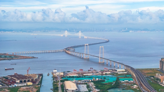 強國建設、民族復興的康莊大道——總書記引領我們書寫中國式現代化建設新篇章