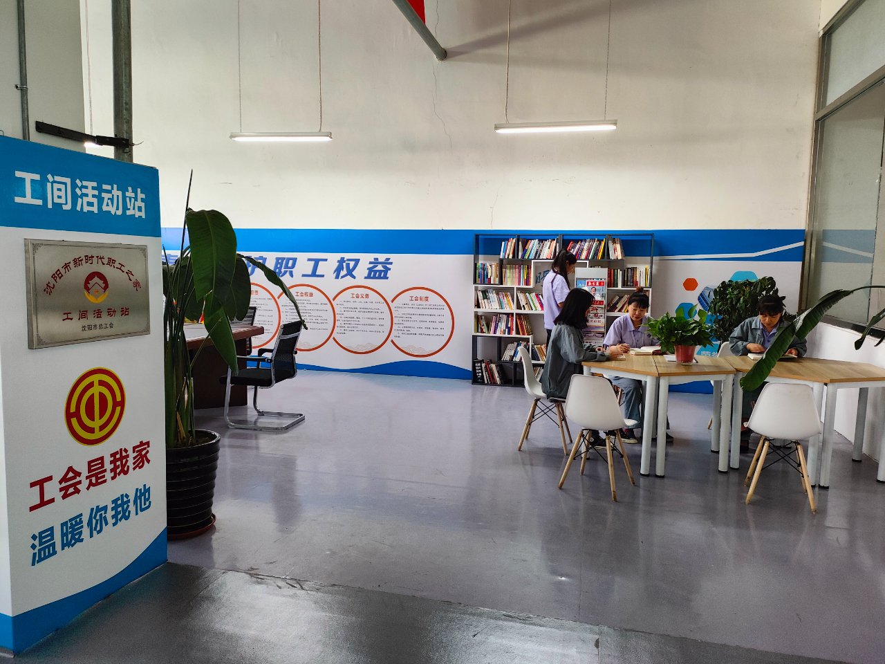 17206779098891409_1280x960