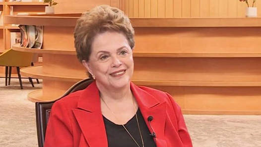 她為巴中合作打開了多扇大門