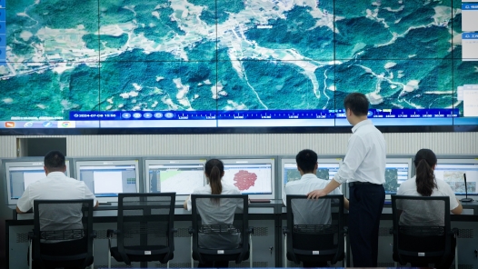 向下扎根 向上生長