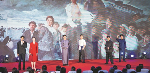 各地開展豐富多彩的活動慶祝全總成立100周年