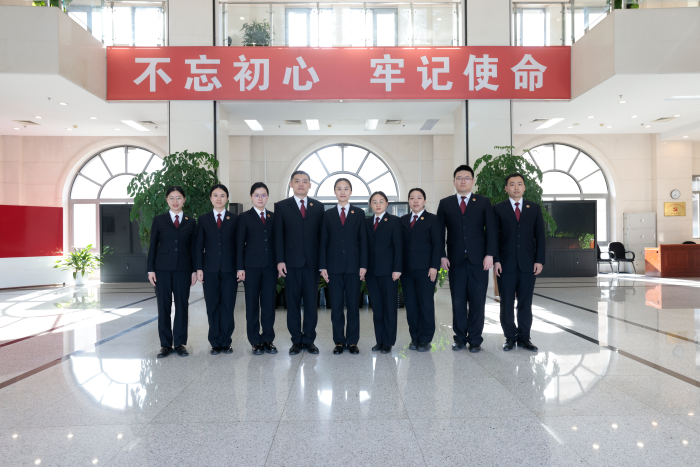 先進集體朝檢第六檢察部集體照1