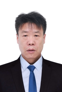 任德彪（證件照）