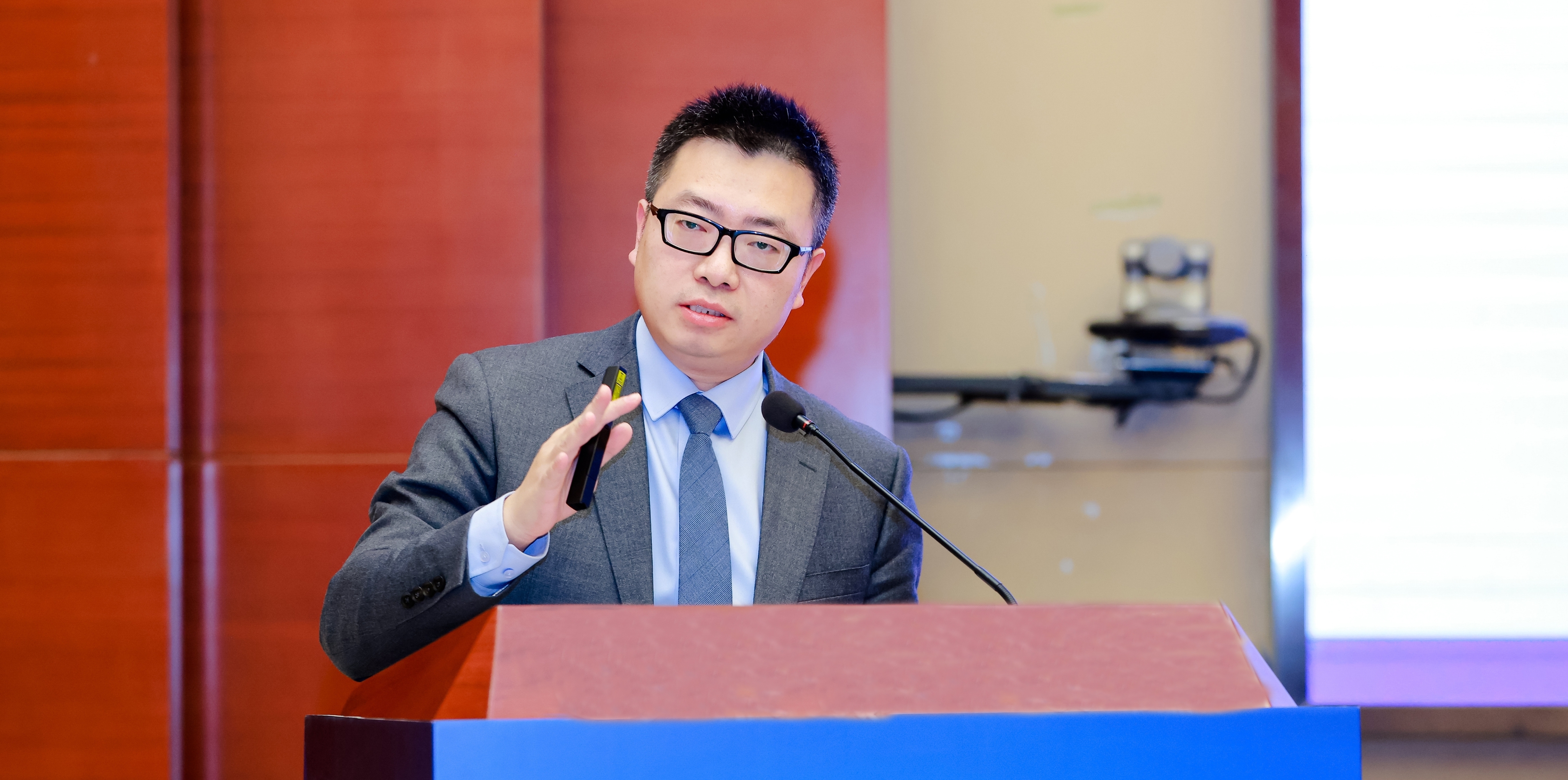 張皓亮在中國中小企業權益保障論壇上發言