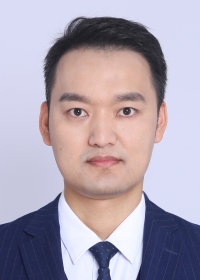 李揚同志證件照