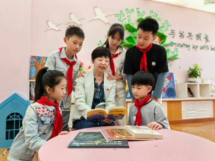 安海霞 工作照2