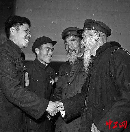 2954362_tpzz_1745575203202_b