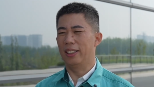 勞模工匠快問快答｜馮新巖：不斷追求極致，不斷突破自我