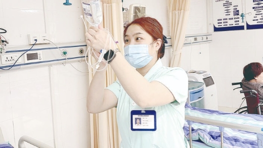 白衣下的青春風采