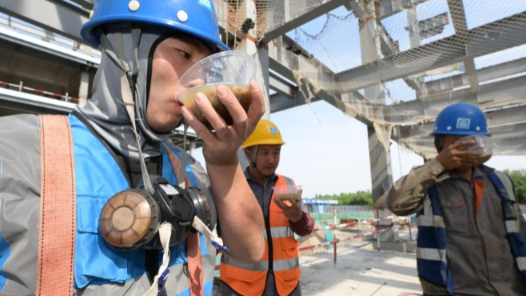 青海省發(fā)布高溫天氣勞動(dòng)保護(hù)提示函