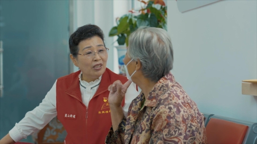 吳亞琴：以“穿針引線”般的細致化解千家難題