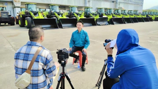 記五一勞動獎章獲得者張達斌