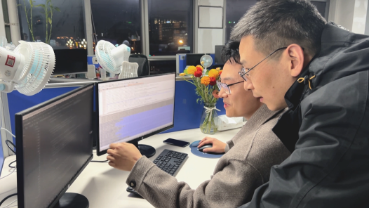 當“看不見”的他被看見