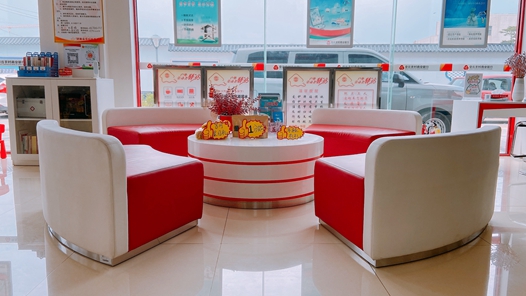 歇腳、托管、充電…… 長沙工會驛站不止“清涼”