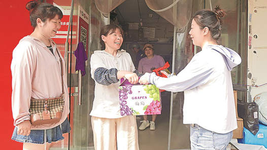 工會(huì)“涼策”上新 關(guān)懷暖到心間