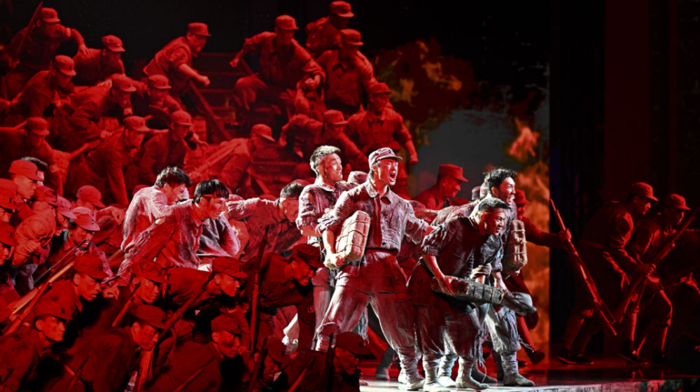 紀念中國人民抗日戰爭暨世界反法西斯戰爭勝利80周年文藝晚會在京舉行