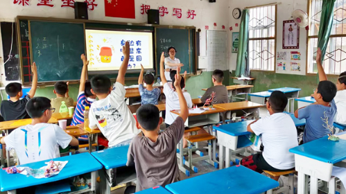 一線講述丨躬耕山鄉大地 點亮童心夢想