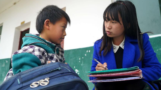 云南計劃投入900余萬元關愛慰問1811所邊境縣中小學教師