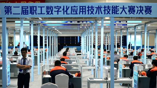 一場數字時代的“低空會戰”