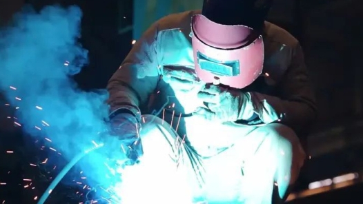 讓職工吃好“技能飯”端穩“就業碗”