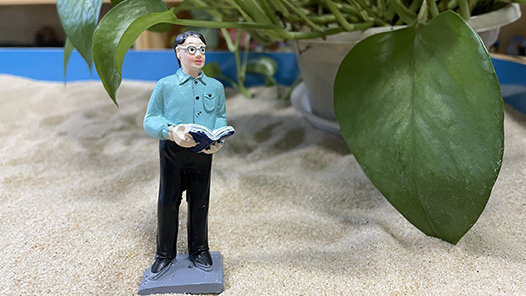 李東東：把關愛藏進細節